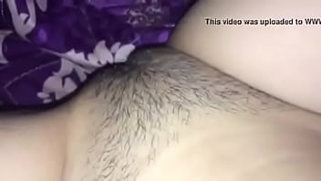 Preview 1 of Www Tubebbxxx Con - Em Dung ST Con Ngon