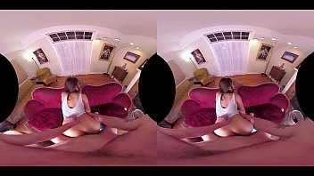 Preview 4 of Lek Lek - VRHUSH Ella Knox fucked in POV VR