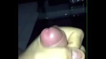 Preview 2 of Mi Prima Me Pide Que Me La Cola - Mi amigo se corre por Kik