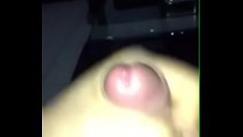 Preview 1 of Mi Prima Me Pide Que Me La Cola - Mi amigo se corre por Kik