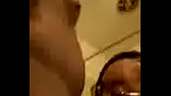 Preview 4 of Cojiedo Por Dinero - VIDEO0026