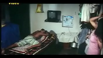 Preview 1 of Emmy Webwebcam - Mallu Reshma