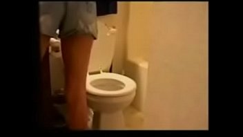 Preview 2 of Da1ryqueeno - Home-toilet-hidden - 2 of 2