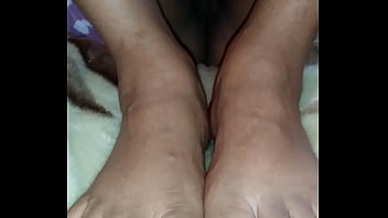 Preview 3 of Mpg Piss - Angry Black Girl Fat Pussy front view