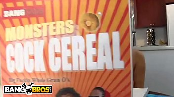 Preview 1 of Porn Magma - BANGBROS - Michelle Avanti Starts Day With Monsters o&#039_ Cocks Cereal