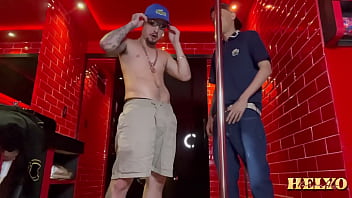 Preview 1 of Cilit Fuck - EU ESTAVA BEM DESANIMADO E O MEU PARCEIRO H&Eacute_TERO ME LEVOU PRO MOTEL PRA MIM ME ANIMAR NA ROLA PENTELHUDA