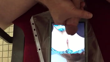 Preview 2 of Indian Dekho Sec - David&#039_s cumtribute.MOV