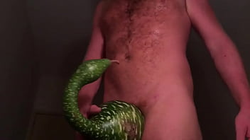 Preview 1 of Sex Popye - Gully wompus masturbate wizard gourd bored.MOV