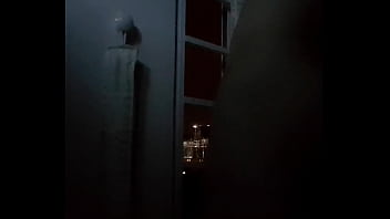 Preview 3 of Se Masturba Con La Botella - xuất tinh qua cửa sổ - 20h tối