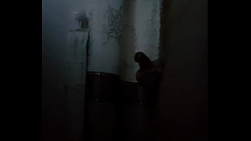 Preview 4 of Se Masturba Con La Botella - xuất tinh qua cửa sổ - 20h tối