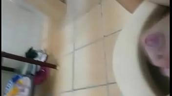 Preview 1 of Aj Apple Geat - Novinho batendo uma e gozando