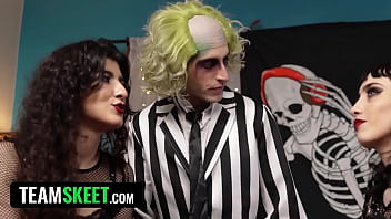 Preview 3 of School And Eager - Just Call on Beetlejuice