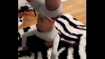Preview 4 of Shy Lingerie - big booty jaimacan twerk