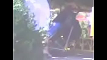 Preview 1 of Caught Erect - Tirfa de pe strada 7 (Slut on the street 7)