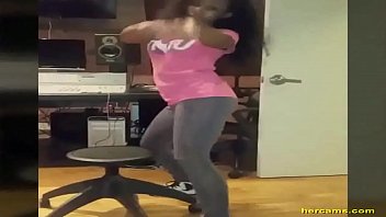 Preview 3 of Bebe Guy - LB TWERK Comp