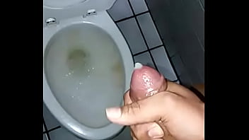 Preview 4 of Anjing Vs Cewek Cantik - Se pajea en la oficina
