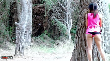 Preview 1 of New Viedio - big ass slut Carol Sevilla fucking in the forest