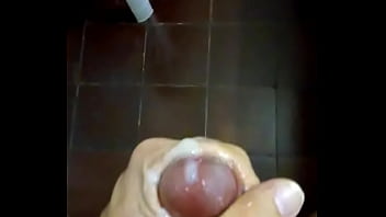 Preview 4 of Masion - Batendo punheta e gozando Parte 02