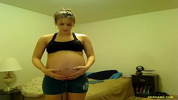 Preview 2 of Bbw Score Grup - Pregnnt Tori Taylor Blue Shorts