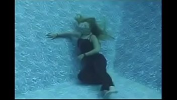 Preview 1 of Fully Hq Viaf - Mermaid Maggie Underwater