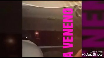 Preview 3 of Versi Full Xxx - Un Cliente me Coje en su Coche