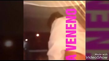 Preview 1 of Versi Full Xxx - Un Cliente me Coje en su Coche