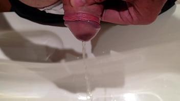 Preview 1 of Sluts Blow Best - Ur perso 6.MOV