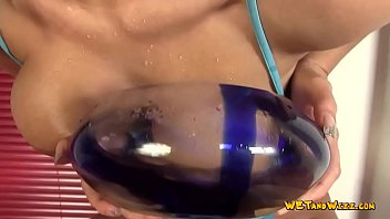Preview 3 of Amarpaji Xxx - Busty Blonde Covers Her Booty in Piss