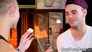 Preview 1 of Mia Colipa Xxxcom - Zac Hunter eats out Camilles smooth French hole