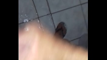 Preview 2 of Real Sex Hause Wife - Tocando uma e gozando
