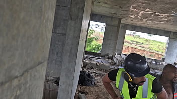 Preview 4 of Sinhala School Sex Video - Dois oper&aacute_rios esperando todos irem embora pra transar no pr&eacute_dio em obra que eles trabalham,  fetiche dos machos