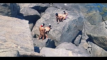 Preview 4 of 4k 60fps Pussy Lip Grip - A PRAIA DE NUDISMO MAIS QUENTE DO RIO DE JANEIRO,  NAS PEDRAS O SEXO ACONTECE COM MUITO TES&Atilde_O.