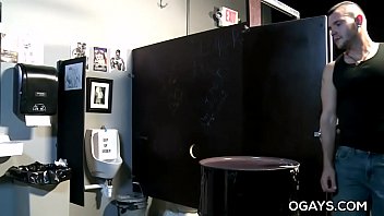 Preview 1 of Pronstar Cum Swallow - Daddy issues