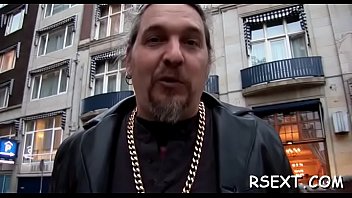 Preview 1 of J Aime Son Cul En Collant - Lustful old lad goes amsterdam