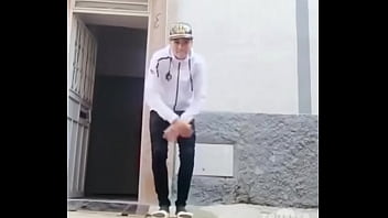 Preview 4 of Futbolistas Fake - VID-20180219-WA0055