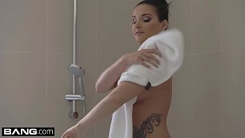 Preview 1 of Blowing Rex - Glamkore - Lucia Denvile takes on two thick dicks for DP