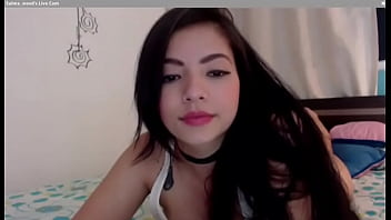 Preview 1 of Sport Tenn - Salma wood cam girl help find more of her