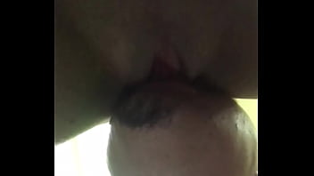 Preview 1 of Free Tube Vedio H - chupando a bucetinha at&eacute_ gozar parte 1