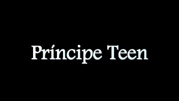 Preview 1 of Mom Pregnant For Son Hir Sex - Novinho gozando no banheiro