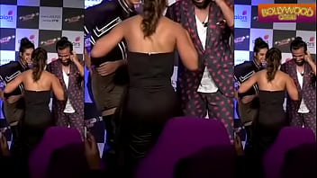 Preview 2 of Heather Parisi - Hot Hina Khan wardrobe malfunction