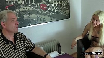 Preview 1 of Mom And Snmoa - Opa darf 18yr Teeny ficken und ins Gesicht spritzen - Scout69.com