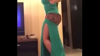 Preview 4 of Brother And Sister Sex Porno - 2018/2/2   (2) رقص جميل جدآ الجزء