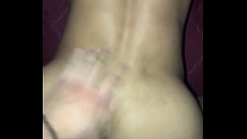Preview 2 of 2 Girl Sex Videos - Morenazo Fitness  la recibe profunda