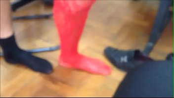 Preview 1 of Pantyng - Dando para o amante marcelo do centro usando a Tanguinha vermelha da Kaka no mesmo dia dei no cine de manha para 6 caras ele foi o 7 cara que me fodeu nes