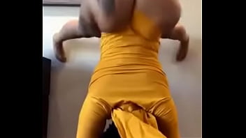 Preview 2 of Nyamuk - Amber fat ass booty