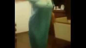 Preview 2 of Anybunny Sex Johor - Bhabhi dancing madly