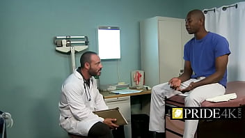 Preview 1 of Hd Bp Porn - An experienced doctor wknows what such a hunky patient needsp-1