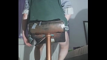 Preview 4 of Huge Chut Kitchen - Shaving legs and ass gold makeup