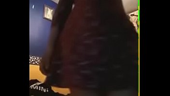 Preview 1 of Amateury Ass Lickers - Se desnuda y muestra las tetas y el culo (video completo