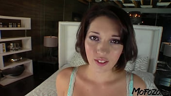Preview 1 of Public Bus She Touched My Dick - MOFOZO.com - 18 Year Old Amateur Gets A Big Facial